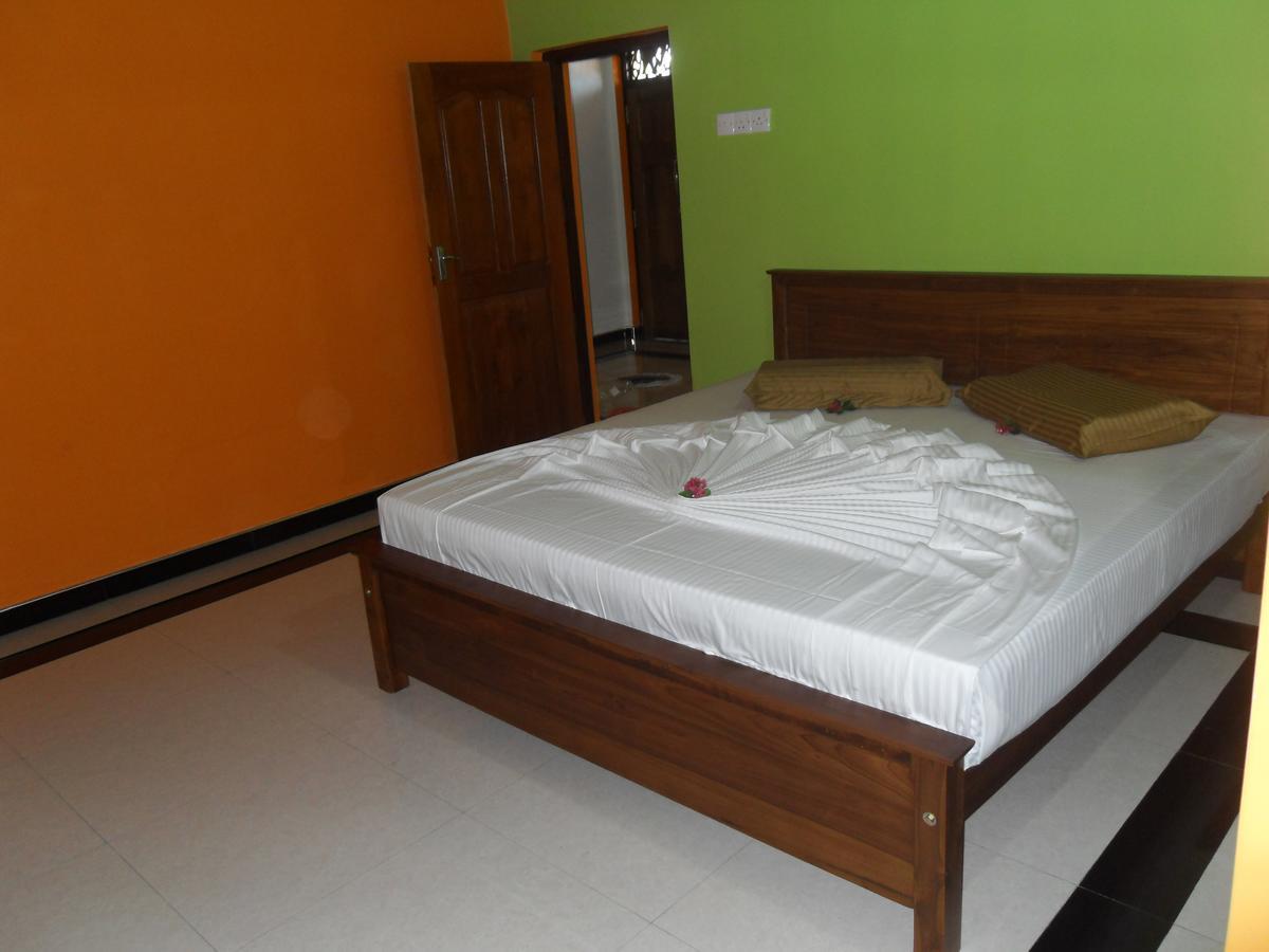 Bee Nest Bed & Breakfast Negombo Eksteriør billede