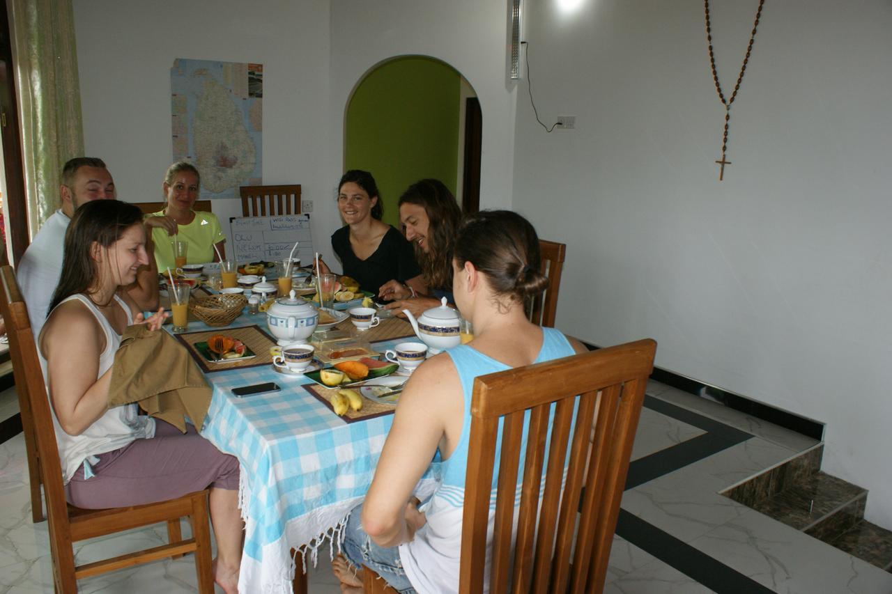 Bee Nest Bed & Breakfast Negombo Eksteriør billede