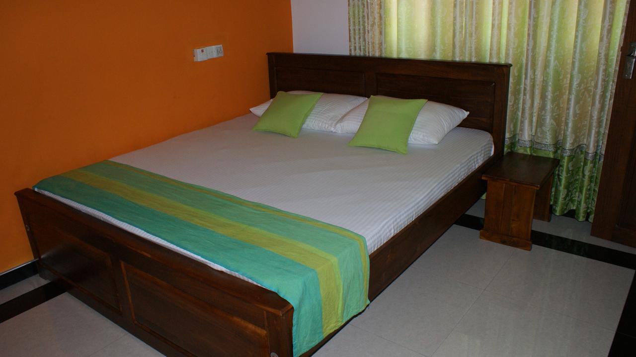Bee Nest Bed & Breakfast Negombo Eksteriør billede