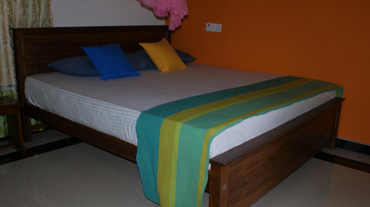 Bee Nest Bed & Breakfast Negombo Eksteriør billede